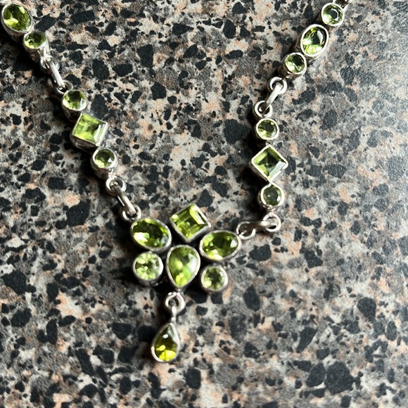 NWOT Peridot and Sterling necklace - Picture 2 of 2